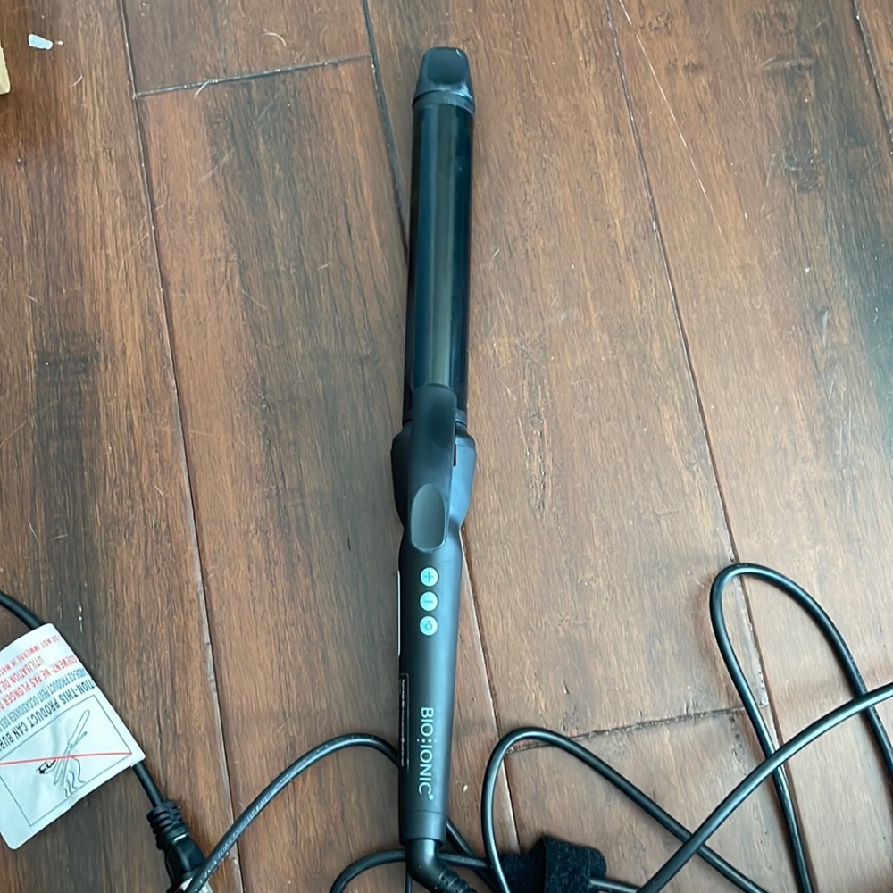 Bioionic long barrel 1.25 in curling iron
